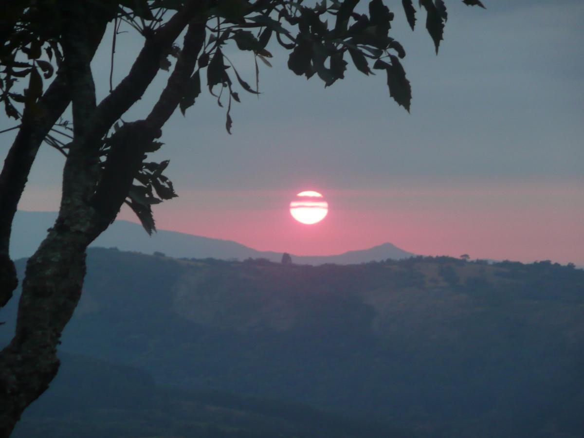 Madrugada Villa Mutare ภายนอก รูปภาพ