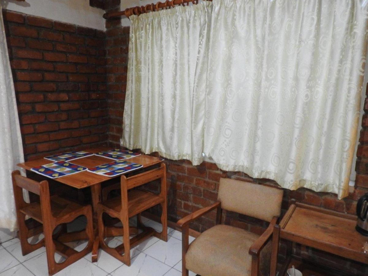 Madrugada Villa Mutare ภายนอก รูปภาพ